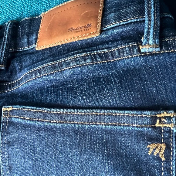 MADEWELL gently used jeans 👖 - Picture 5 of 9